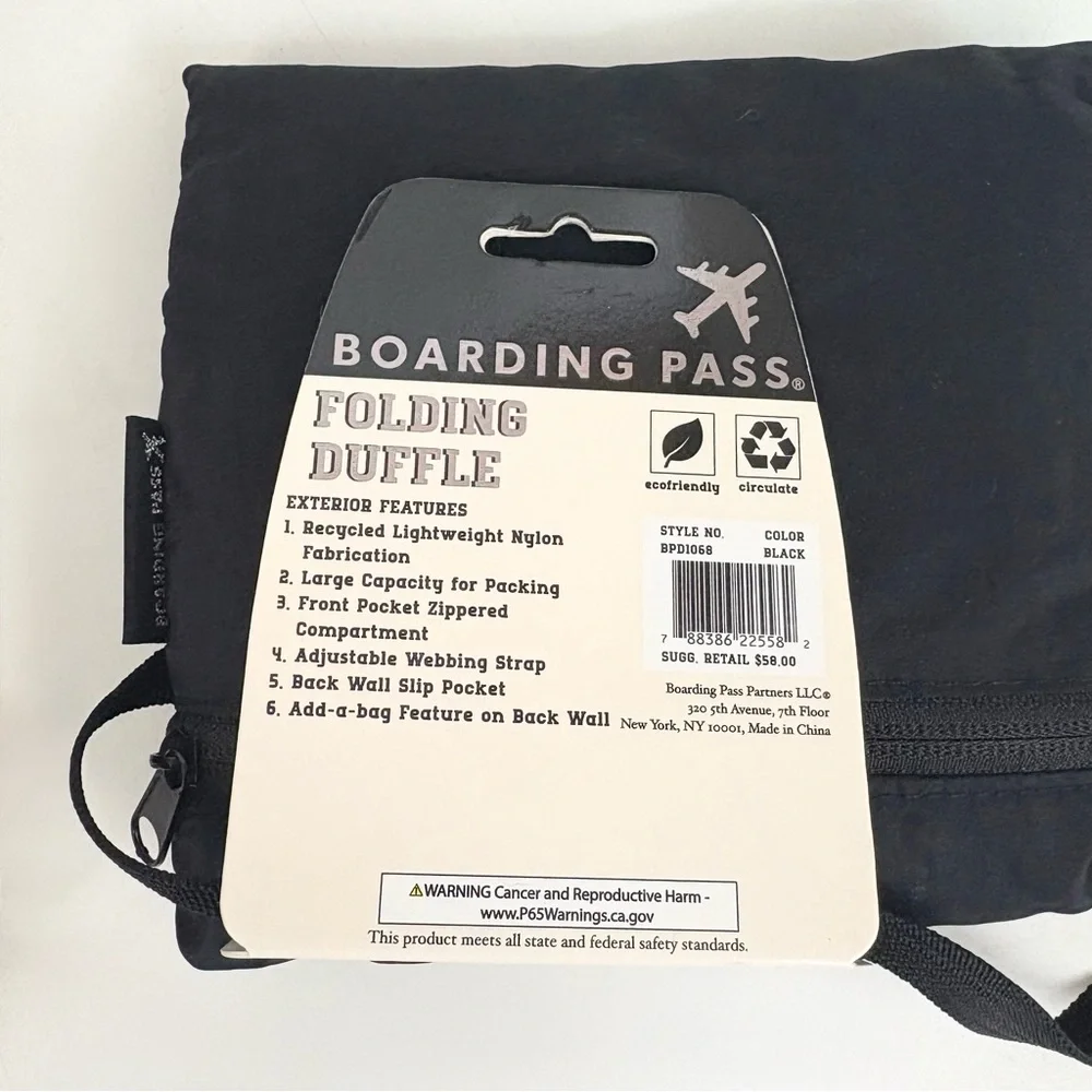 NWT Boarding Pass Black Packable Travel Lightweight Duffel Bag New With Tags
